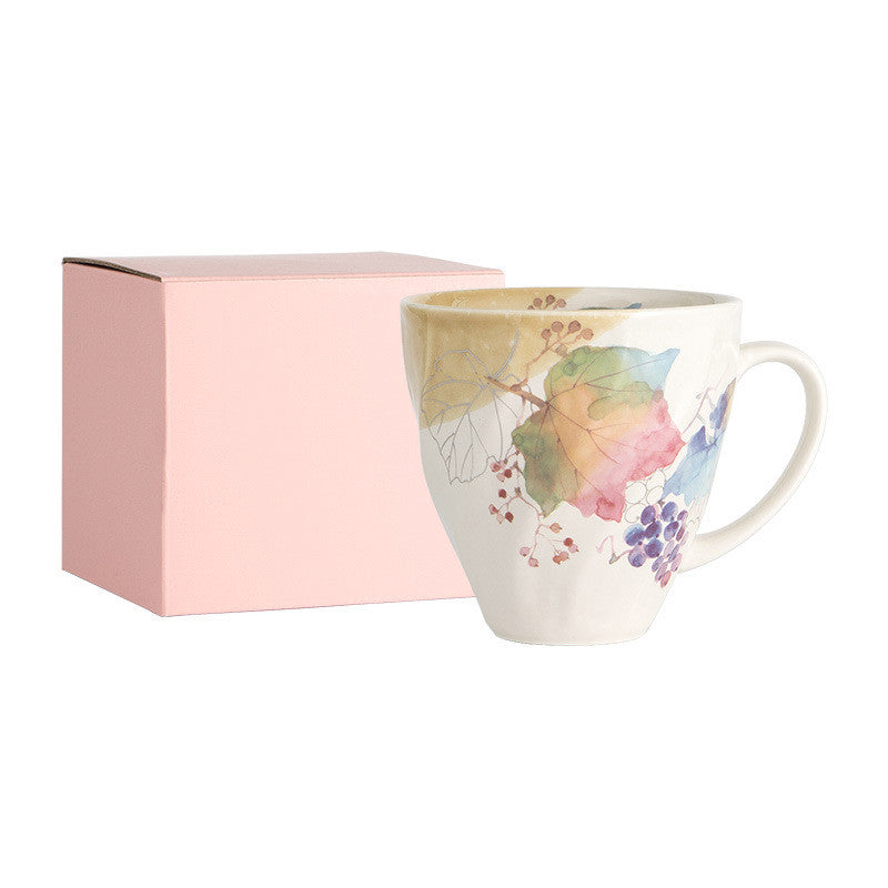 Taza Azul con Flores de Acuarela Charla Floral de Diciembre