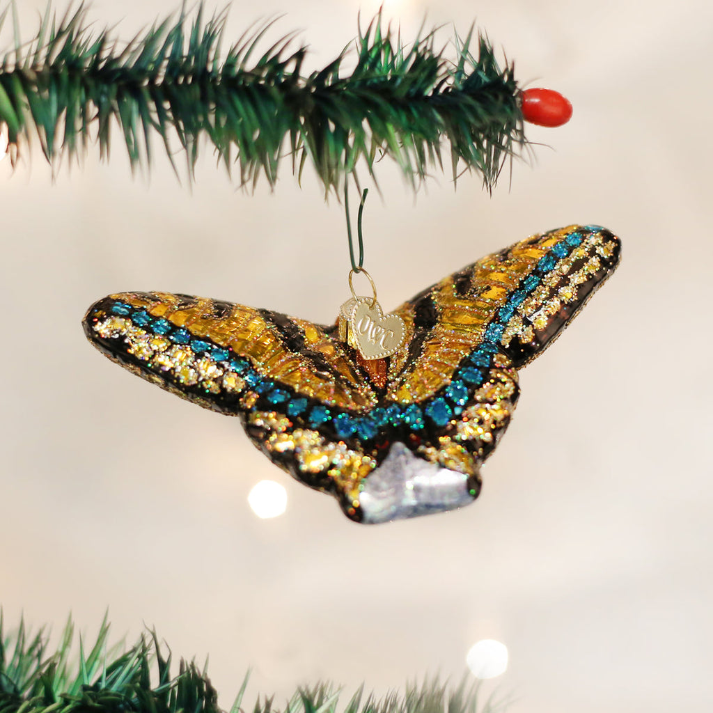 Adorno de mariposa cola de golondrina