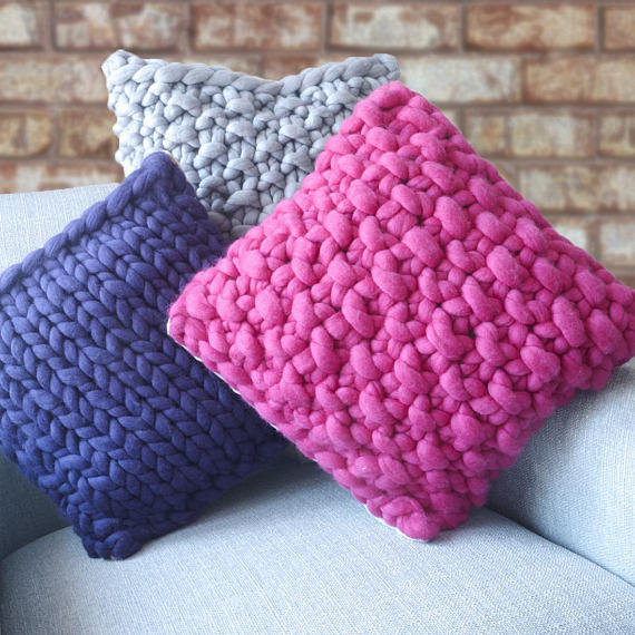 Almohada Cuadrada Gruesa Hecha a Mano