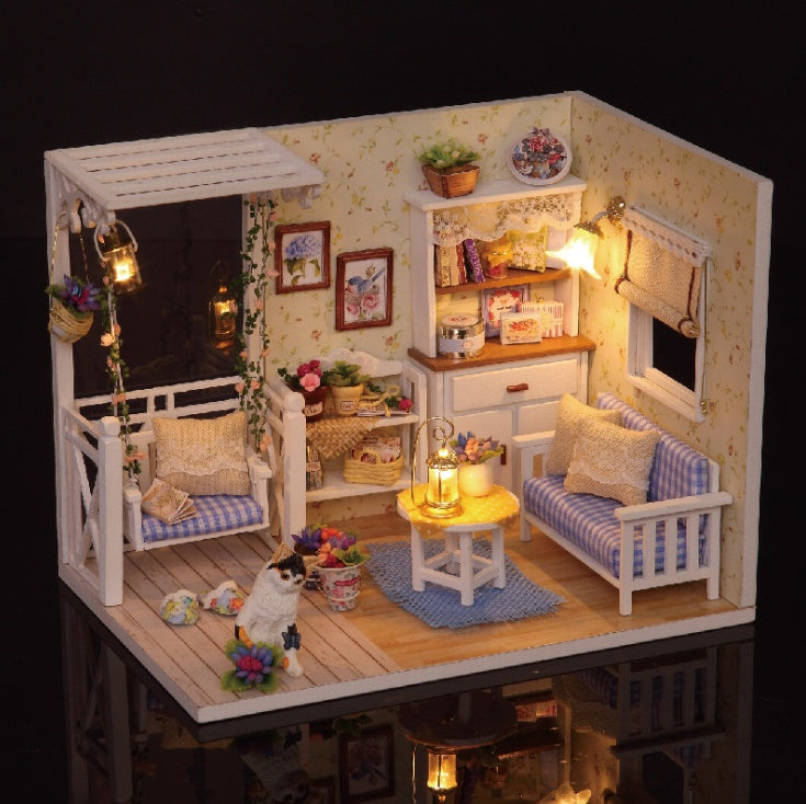 Bookshelf Decor | Miniature Doll House