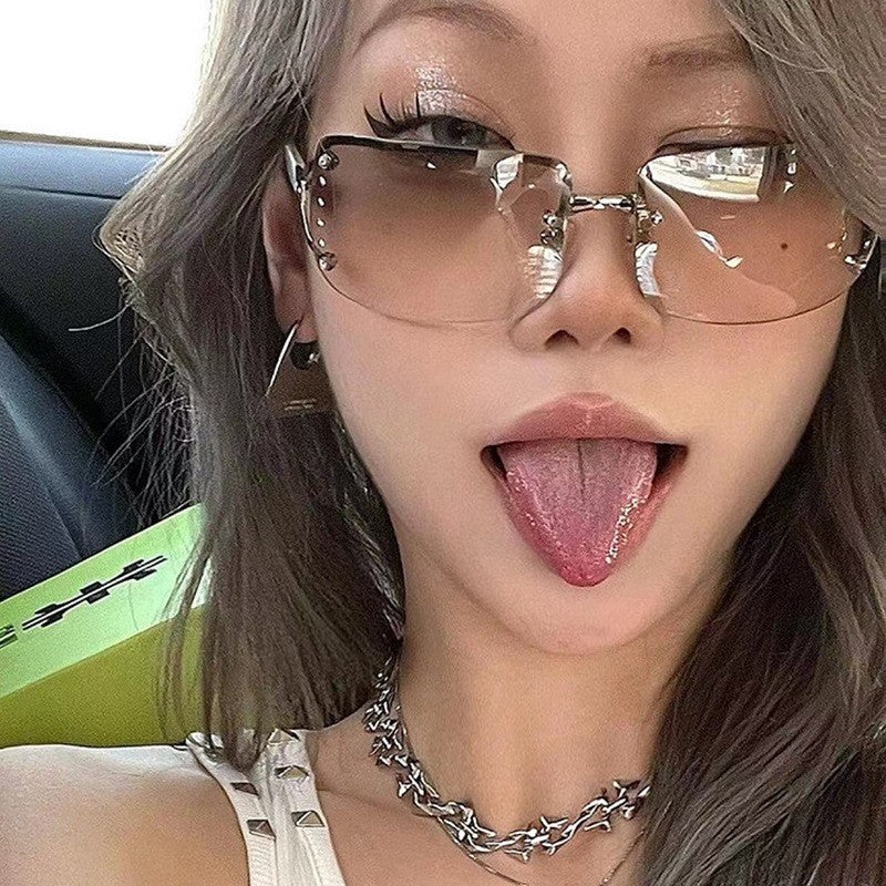 Gafas de sol sin montura con diamantes de estilo urbano punk de tecnología futurista millennial
