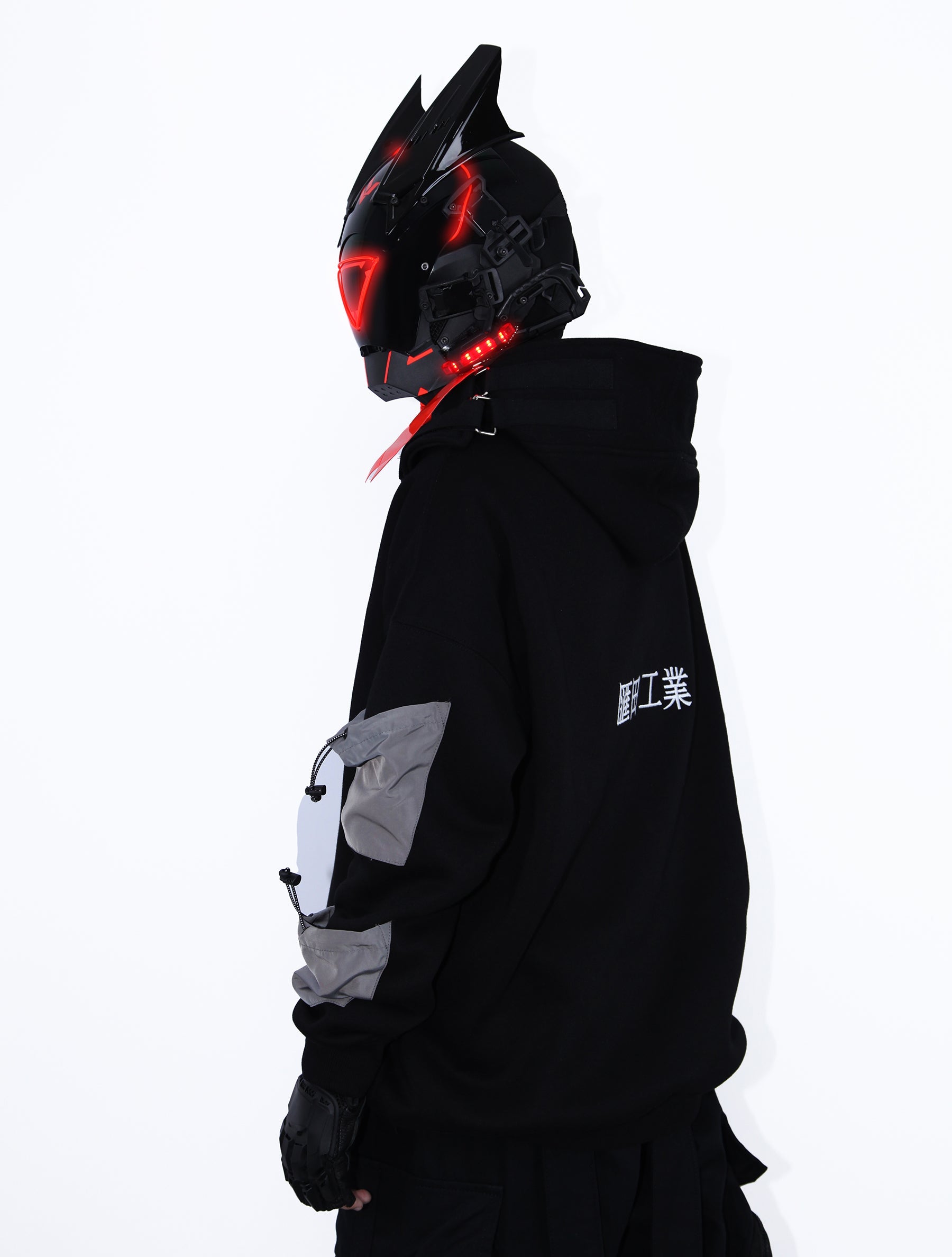 C Tr Red Tech Mask