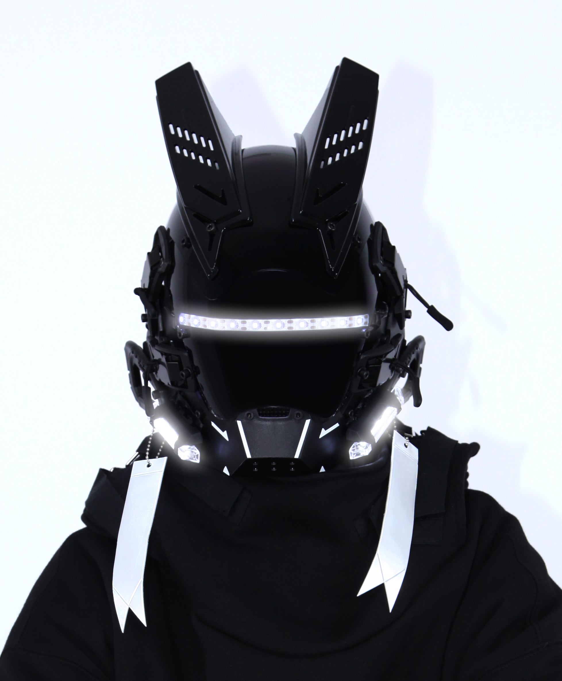 C St White Tech Mask