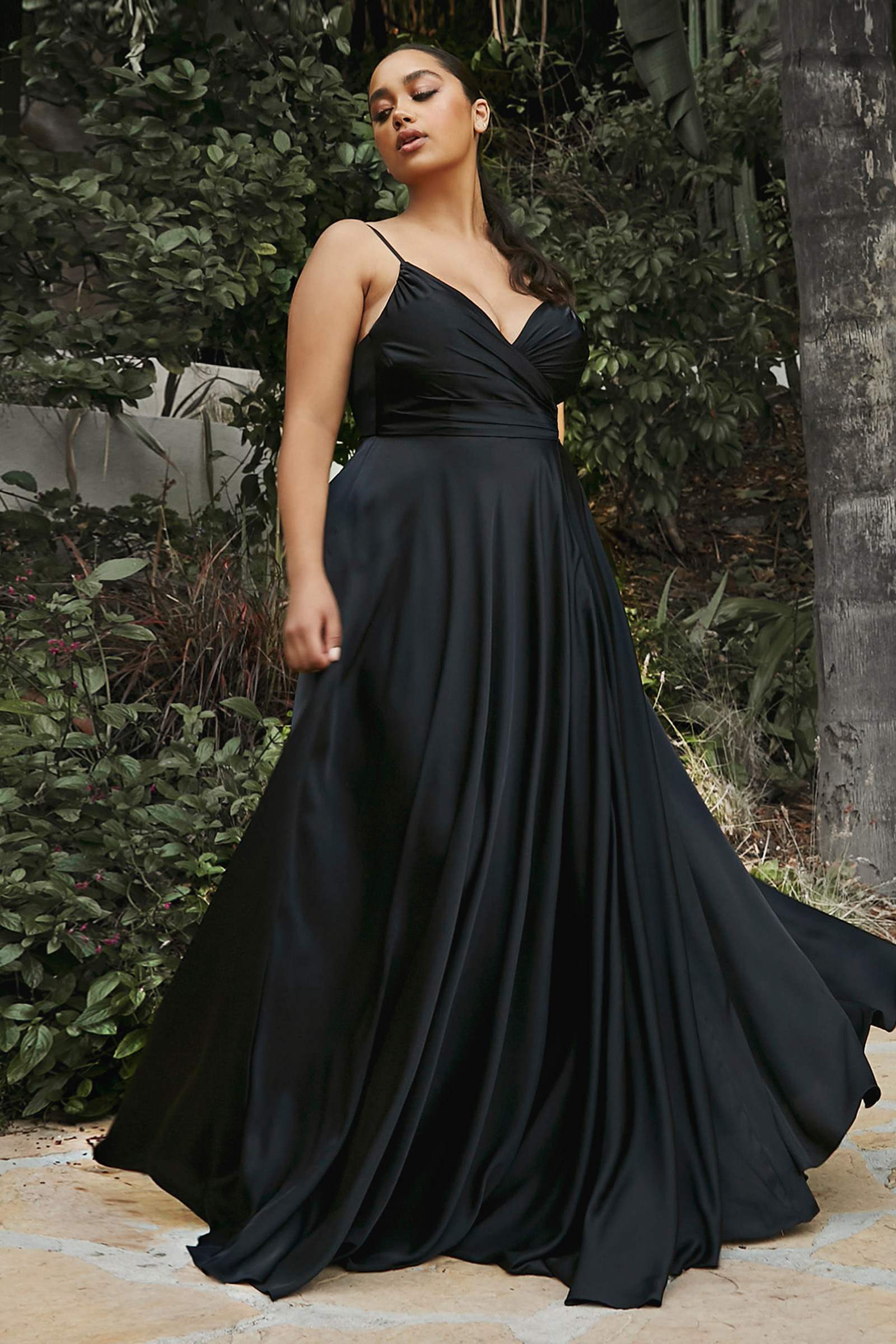 Dress | Ladivine 7485 Long Sweetheart Soft Satin