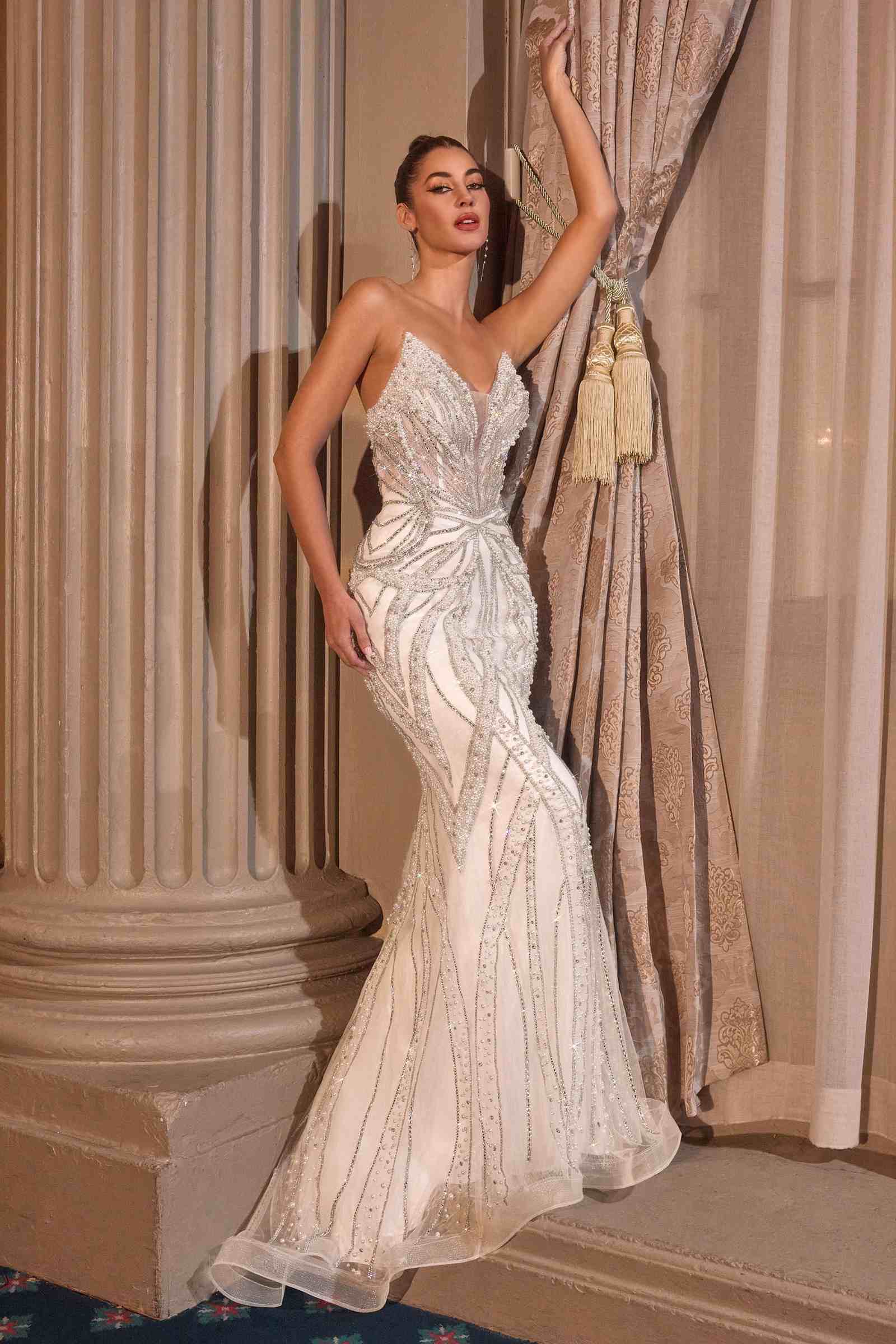 Ladivine CC0688W Fitted Bridal Gown Strapless Plunging Neckline is a giftable product selected for thoughtful gifting, everyday use, display, collections, and home or lifestyle styling. Product details focus on the item type, material style, intended use, and available listing options. A giftable choice for shoppers looking for useful, distinctive, easy-to-display, or easy-to-pair items. Available color and size options help shoppers choose the right version from the listing variants.