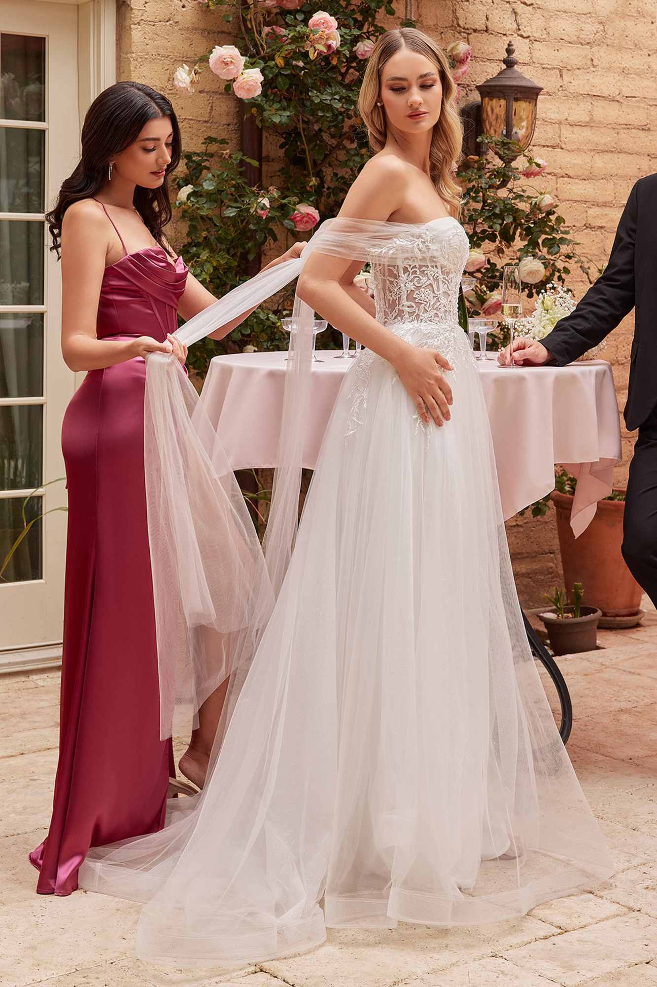 Wedding Dress | Ladivine Cd827w Long Convertible Tulle Strap