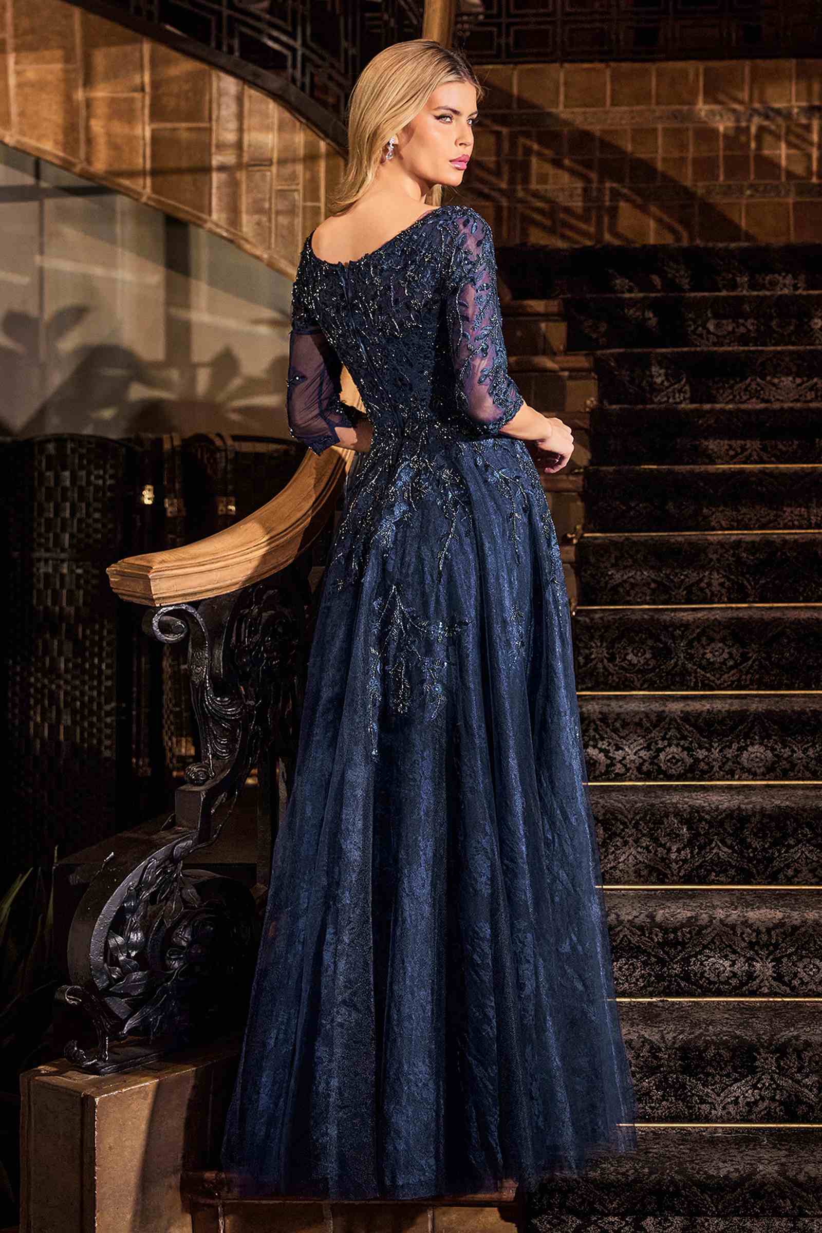 Dress | Ladivine Ck2401