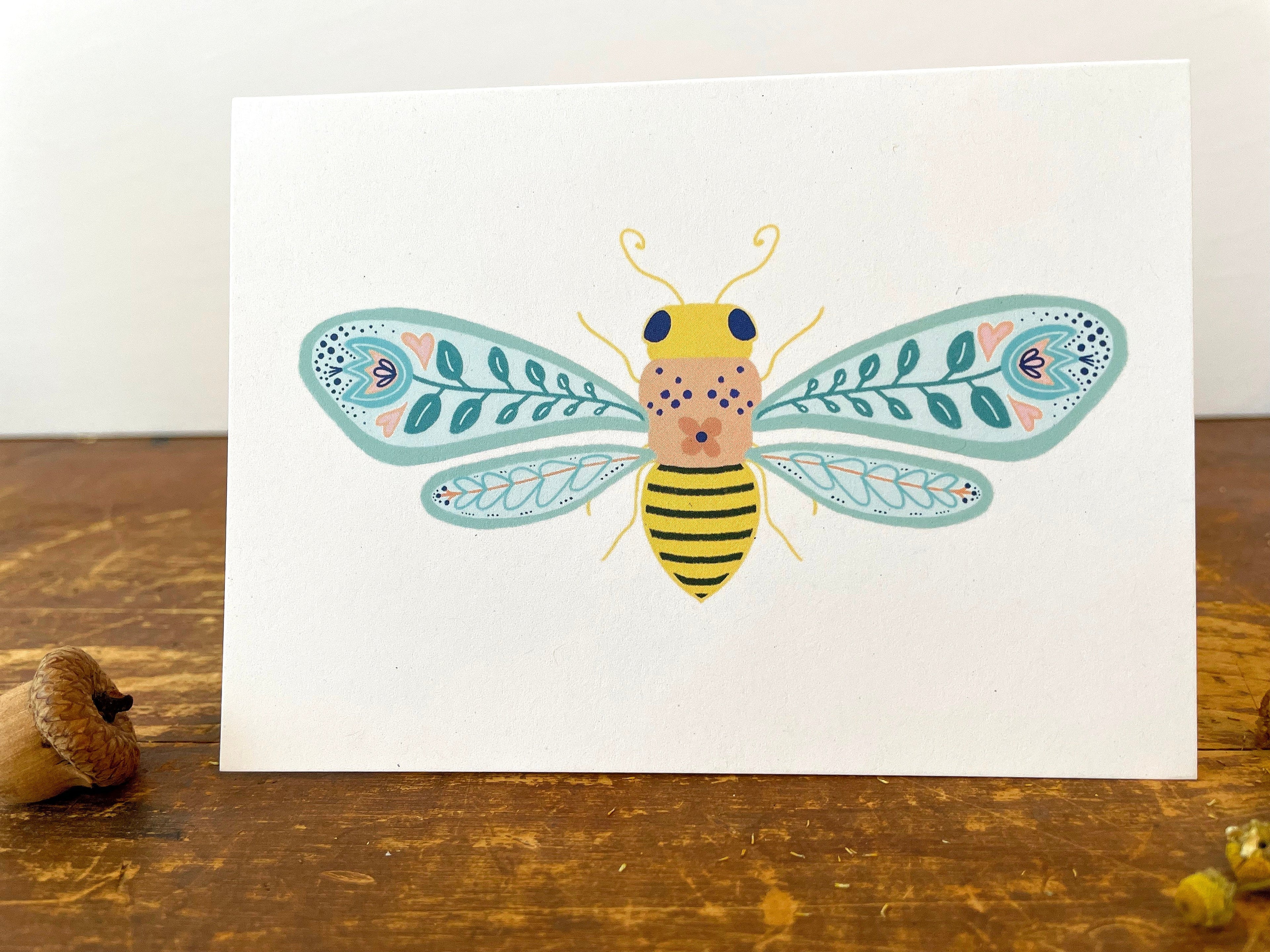 Kit de bienvenida para jardín de abejas de flores silvestres con semillas no transgénicas, hojas informativas y tarjeta de felicitación de arte popular con arte de abeja dibujado a mano (Celebra a los polinizadores)