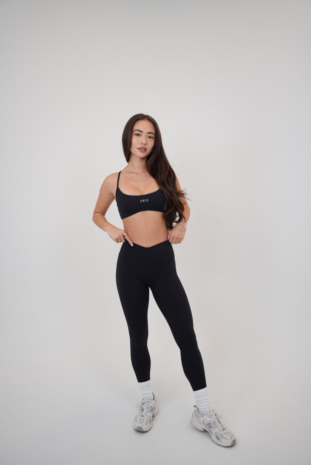 Legging My Time Is Divine Negro Esculpido con Cintura en V