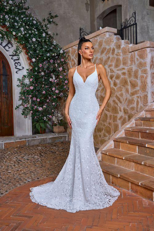 Tux-USA J26030 is a women’s formal gown for special occasions. Key style details include v neck, mermaid. Use the product options for exact color and size selection.