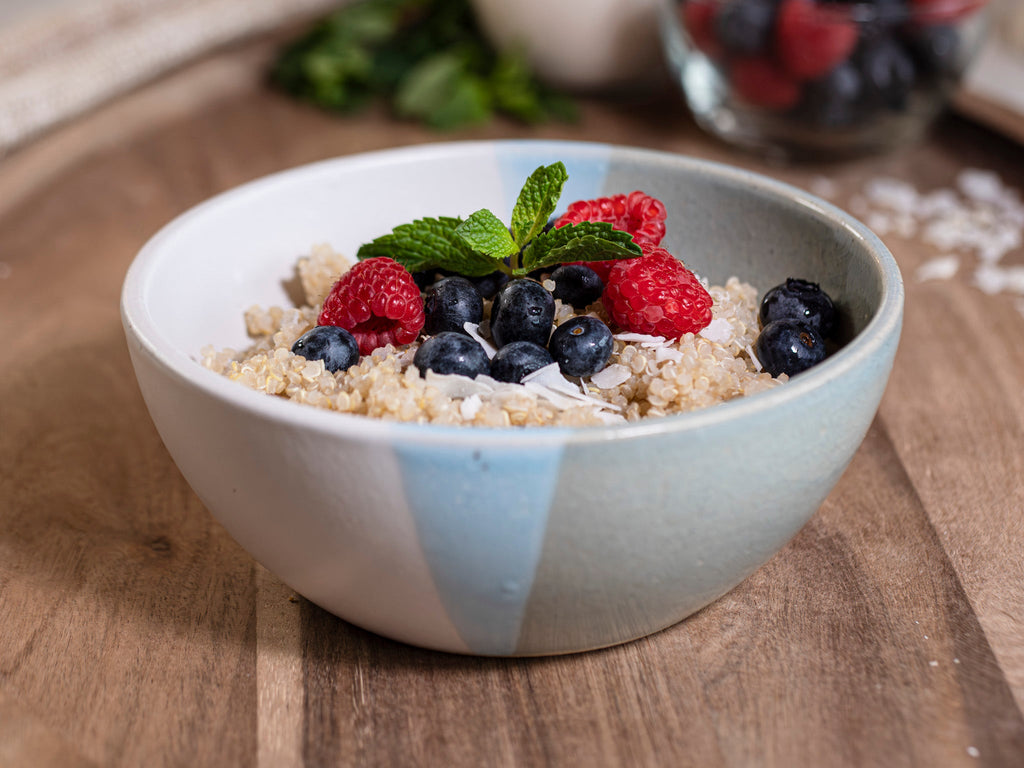 Breakfast Salad Soup Bowl Light Blue White Stoneware Handmade is a stoneware bowl selected for kitchen tableware, serving, everyday meals, and giftable home styling. Material details include 𝗦 & 𝗗𝗘𝗦𝗜𝗚𝗡: Stoneware Clay: includes lighter and darker tones in the clay. Product details help shoppers compare the item type, style, size, and intended use before purchase.