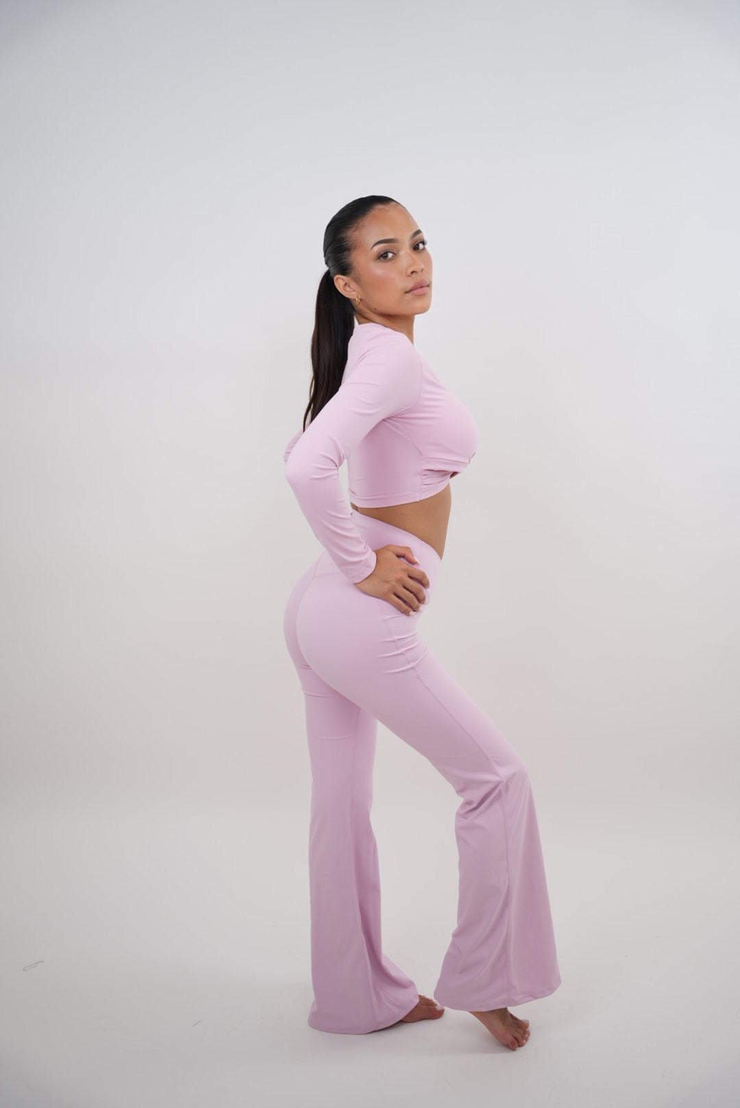 Legging elástico acampanado rosa "I Am Present"