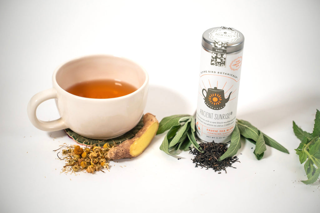 Latita "Ancient Sunrise" para la hora del té: 6 Eco-Bolsas de té orgánico brillante y malteado con tés negros y oolong antiguos (La Hora del Té / Crecer y Florecer)
