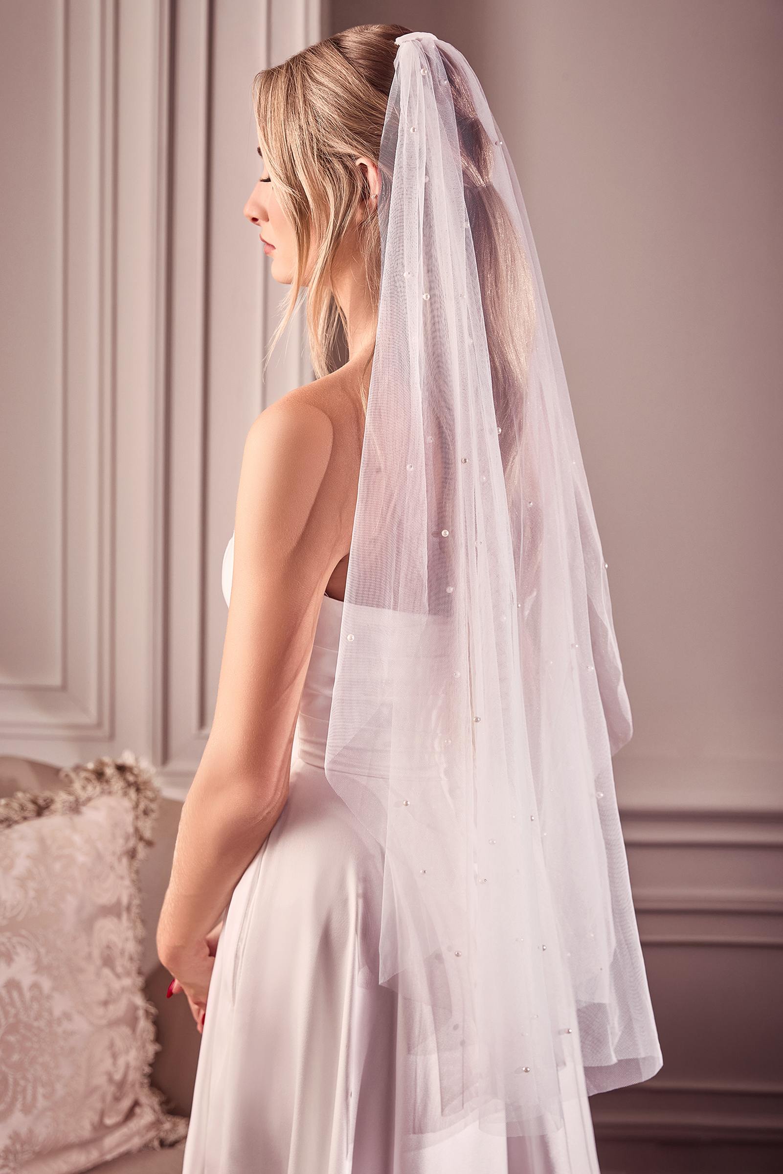 Wedding Dress | Pearl Drops Fingertip Veil