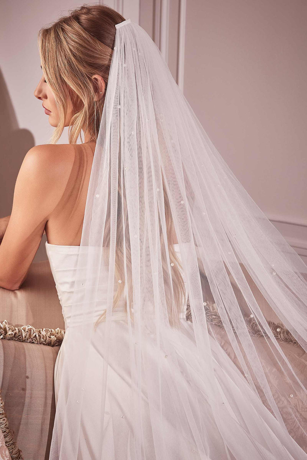 Wedding Dress | Pearl Drops Chapel Veil