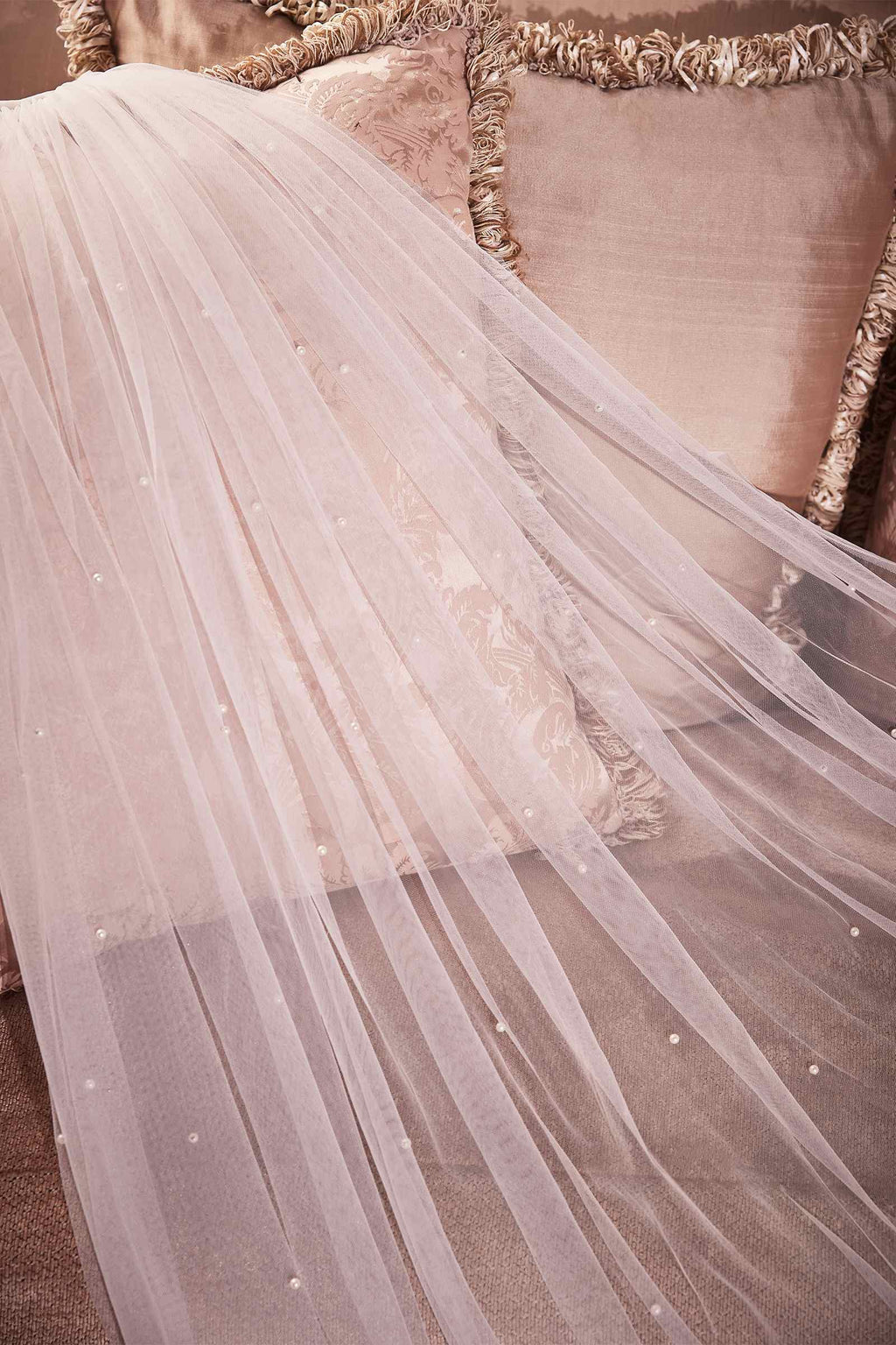 Wedding Dress | Pearl Drops Royal Veil