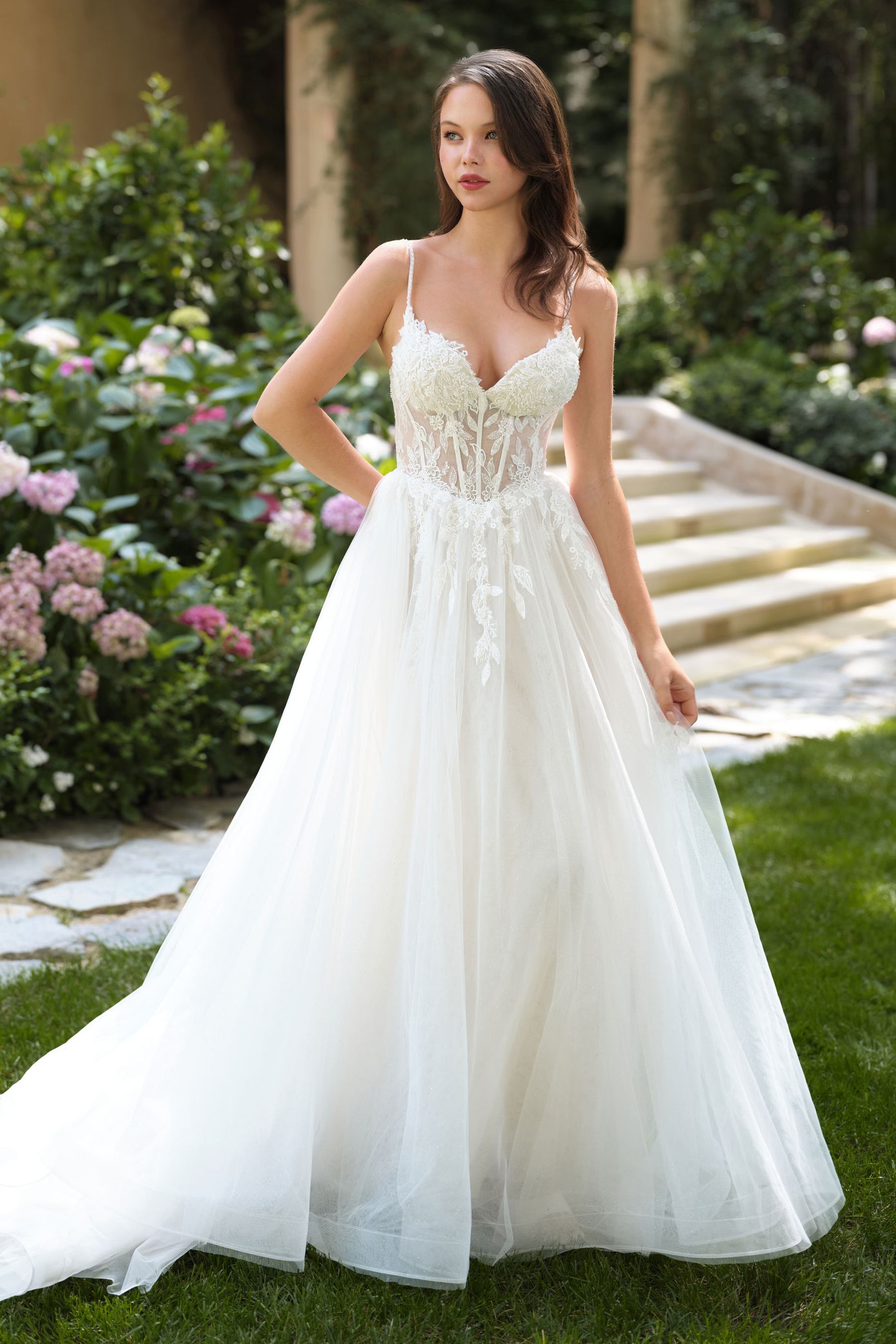 Andrea & Leo WL087 Lace Applique Spaghetti Strap A-Line Wedding Gown is a women dress selected for beach outings, parties, dressy days, photos, vacations, and special-occasion wardrobe planning. Fabric and silhouette details support occasion wear, beach outfits, party styling, and wardrobe planning. A wearable option for shoppers comparing size, silhouette, fabric, occasion, and outfit styling before purchase. Available size options help shoppers choose the right garment variant from the listing.