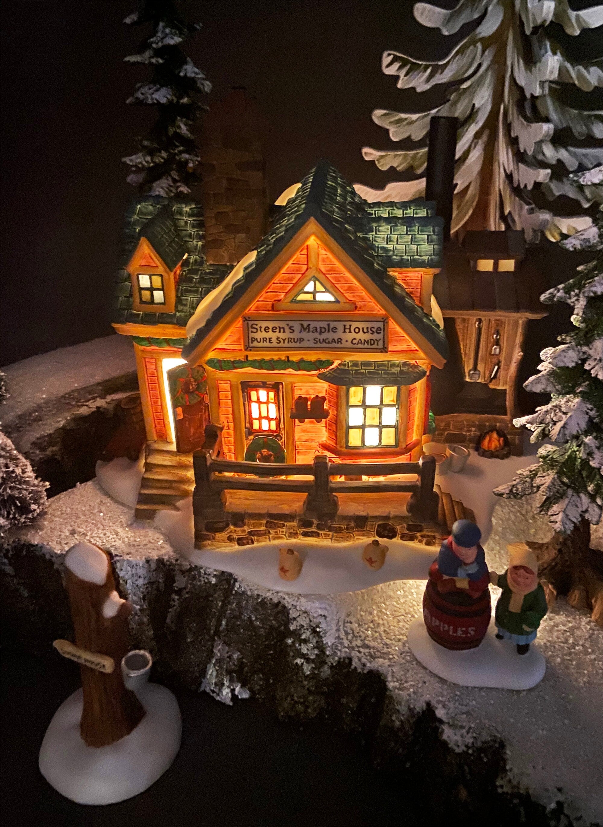 Holiday Village Accessory | Ivy Glen Church by Department 56. Dicken's Village