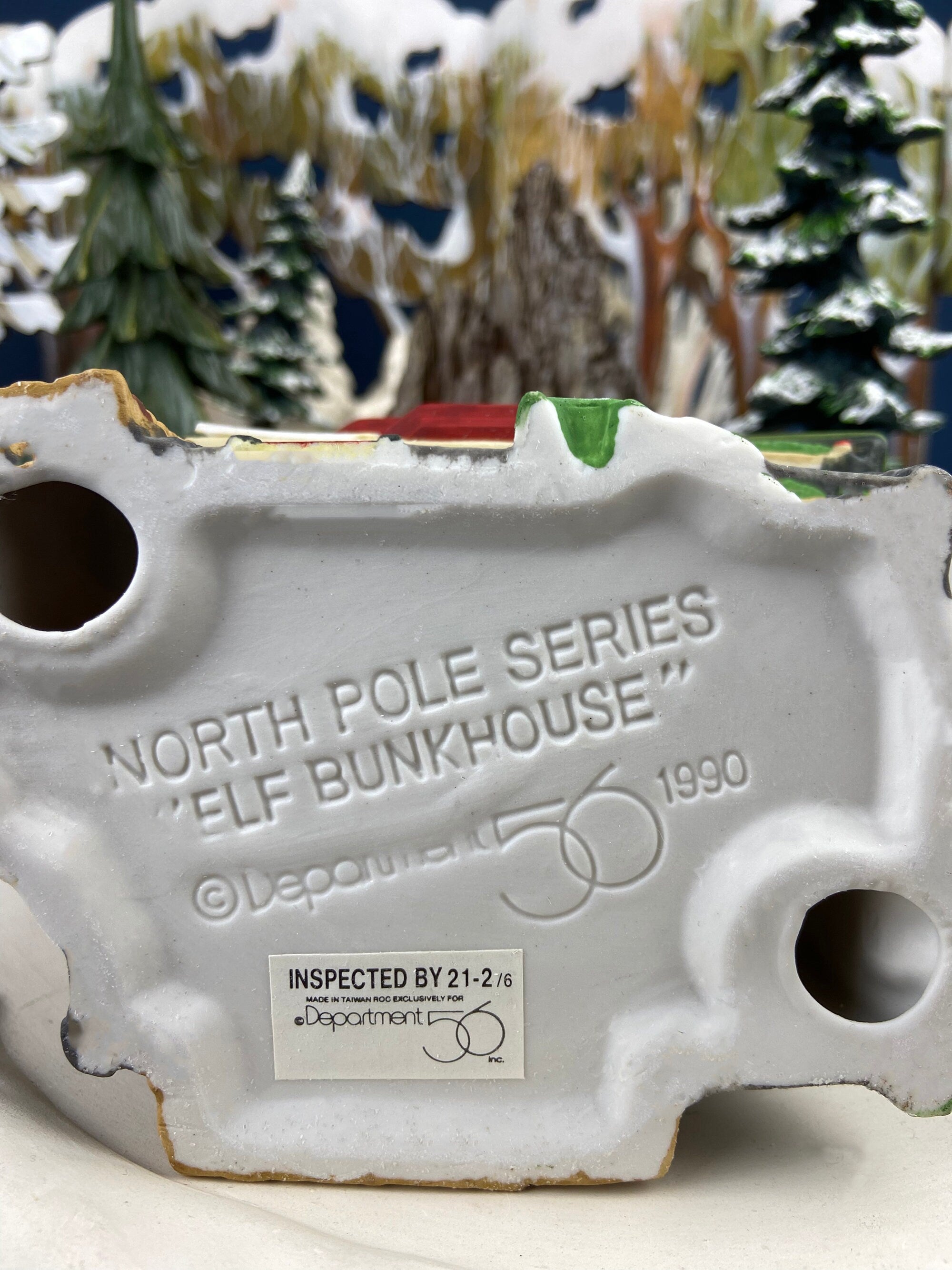 Holiday Village Accessory | Dept. 56. Elves Bunkhouse. Illuminated Christmas Village Porcelain