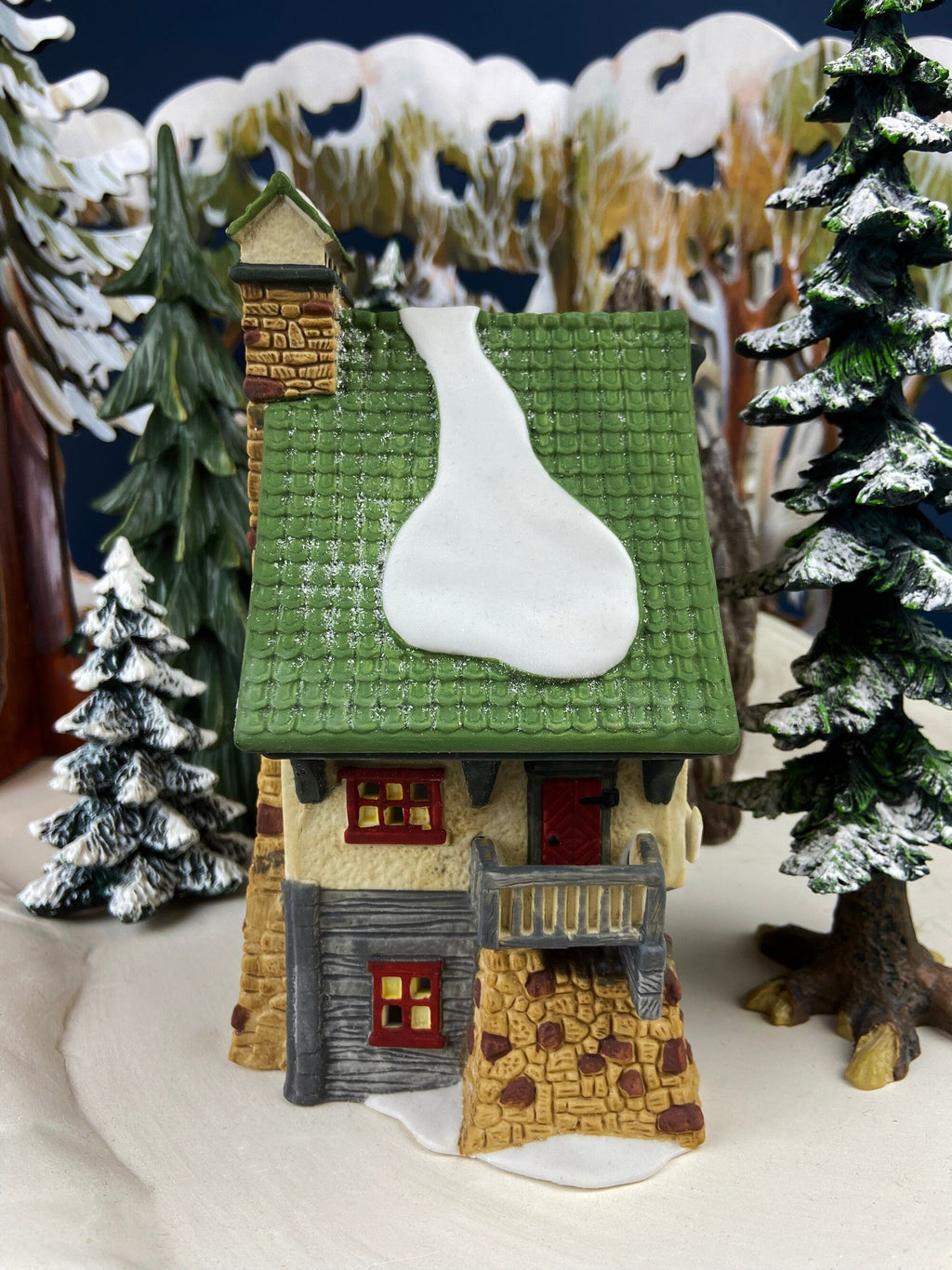 Holiday Village Accessory | Dept. 56. Elves Bunkhouse. Illuminated Christmas Village Porcelain