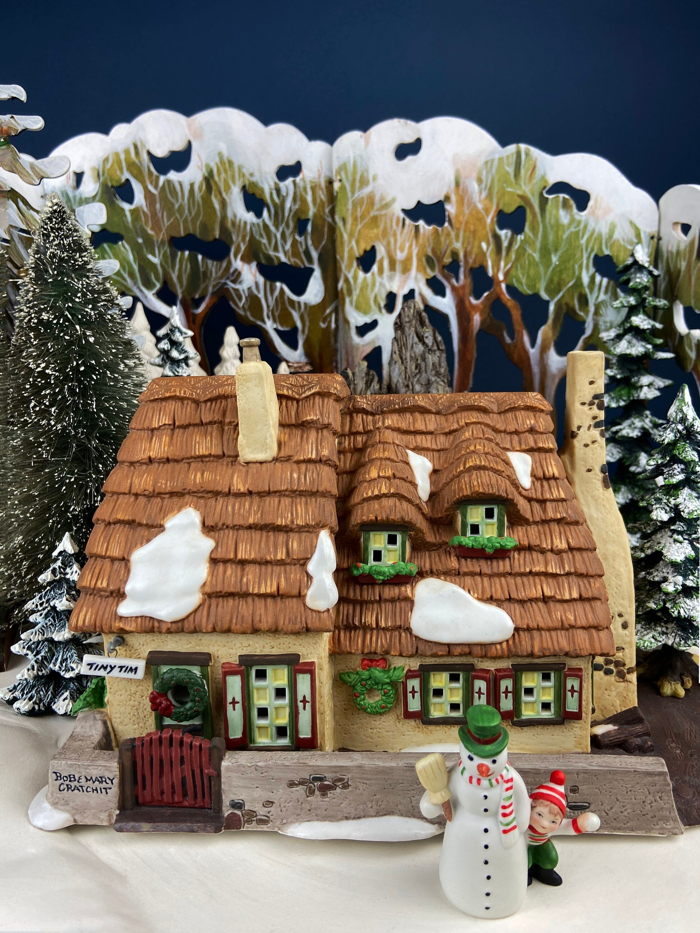 Holiday Village Accessory | Dept. 56. Elves Bunkhouse. Illuminated Christmas Village Porcelain