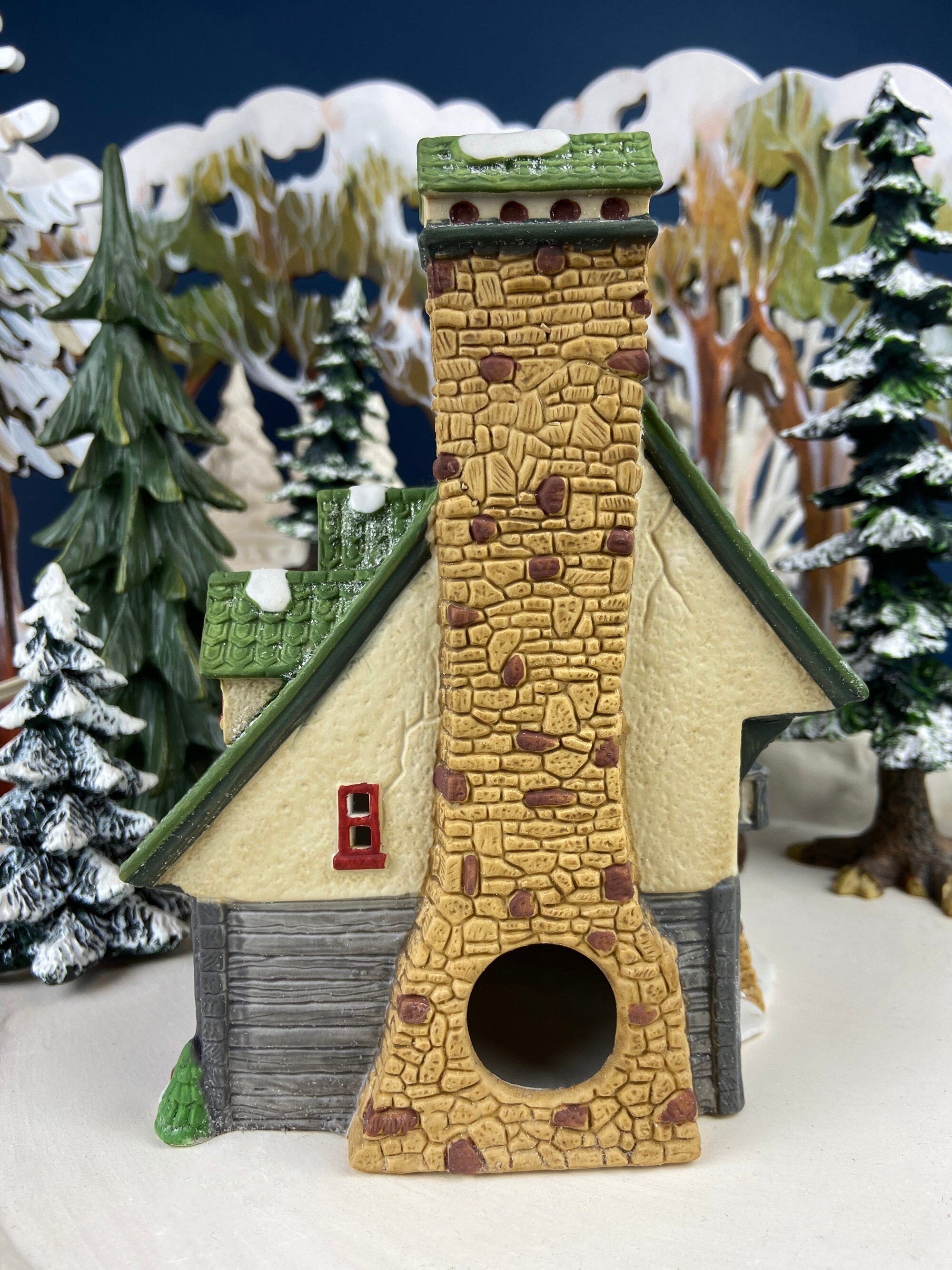Holiday Village Accessory | Dept. 56. Elves Bunkhouse. Illuminated Christmas Village Porcelain
