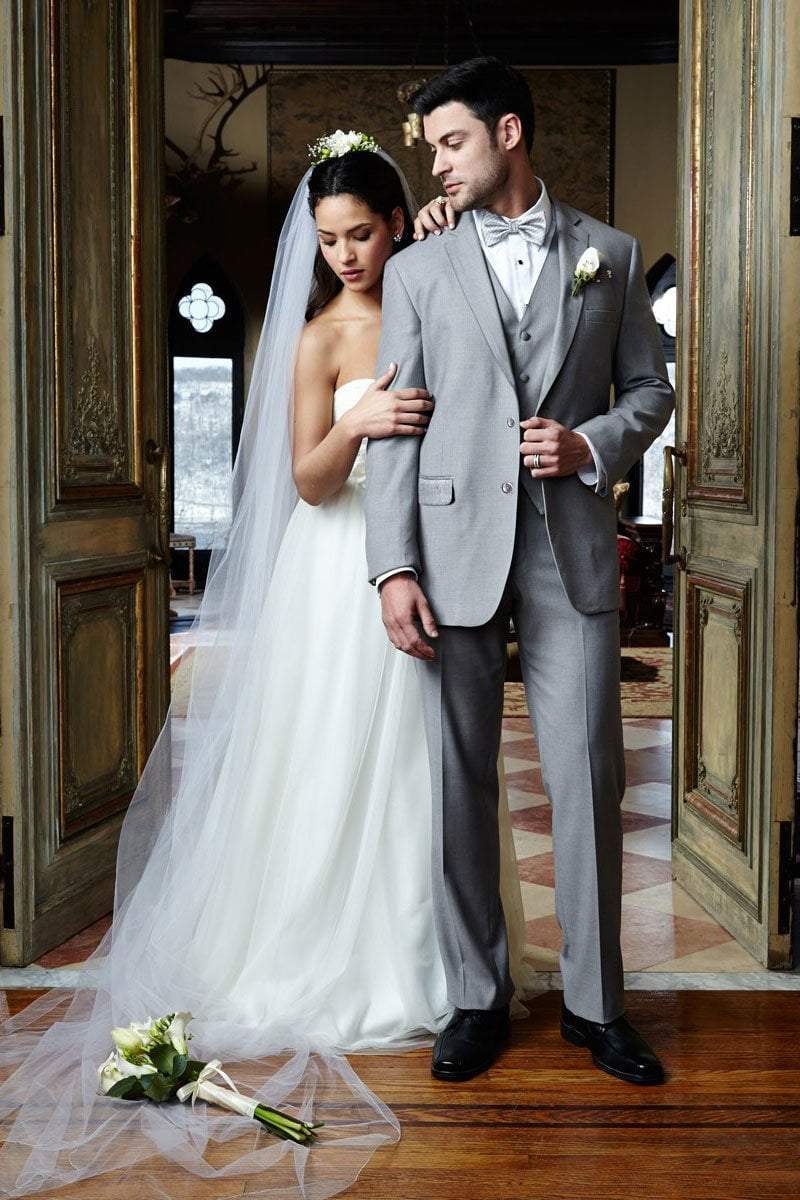 "Madison" Heather Grey Suit Jacket Notch (Separates) is a men’s formal pants suited for weddings, galas, and black-tie events. It offers wool blend tailoring with practical, gift-ready appeal for Honey Badger Books shoppers.
